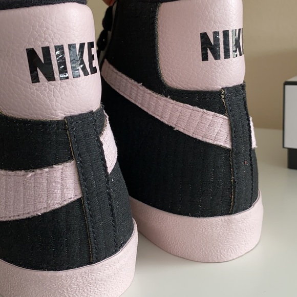 New custom nike blazer mid sneakers - Picture 6 of 7